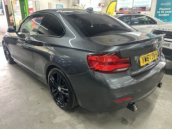 Used BMW 2 Series 2017 for sale - 79042054: Photo