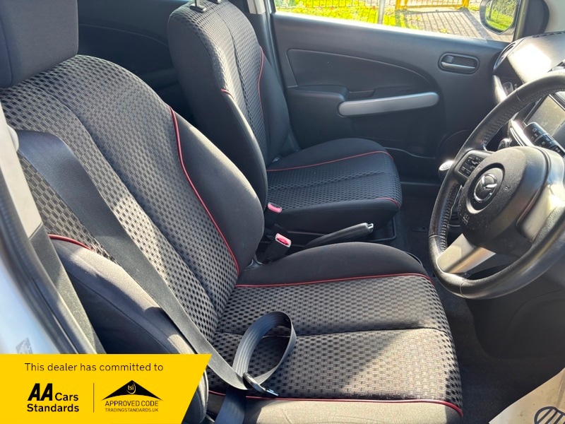 Used Mazda Mazda2 2012 for sale - 76407219: Photo 12