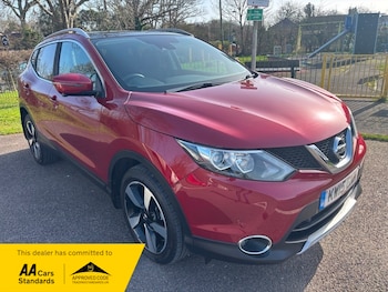 Used Nissan Qashqai 2015 for sale - 77681454: Photo