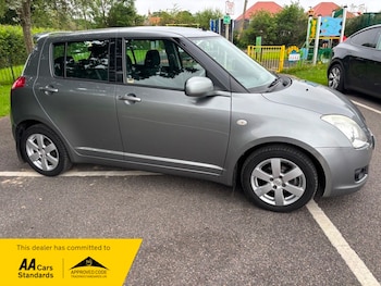 Used Suzuki Swift 2010 for sale - 78964673: Photo