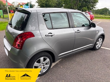 Used Suzuki Swift 2010 for sale - 78964673: Photo