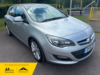 Used Vauxhall Astra 2015 for sale - 75833317: Photo