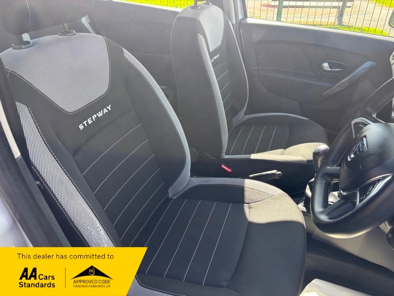 Used Dacia Sandero Stepway 2018 for sale - 78018026: Photo 13