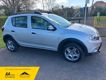 Used Dacia Sandero Stepway 2018 for sale - 78018026: Photo
