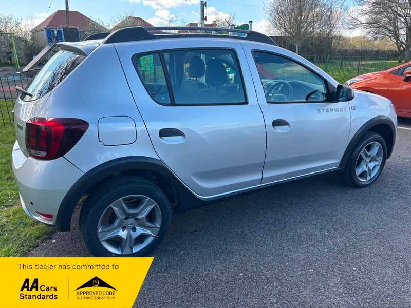 Used Dacia Sandero Stepway 2018 for sale - 78018026: Photo 4