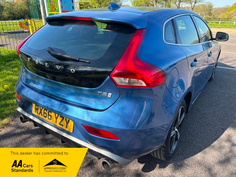 Used Volvo V40 2016 for sale - 78168135: Photo 6