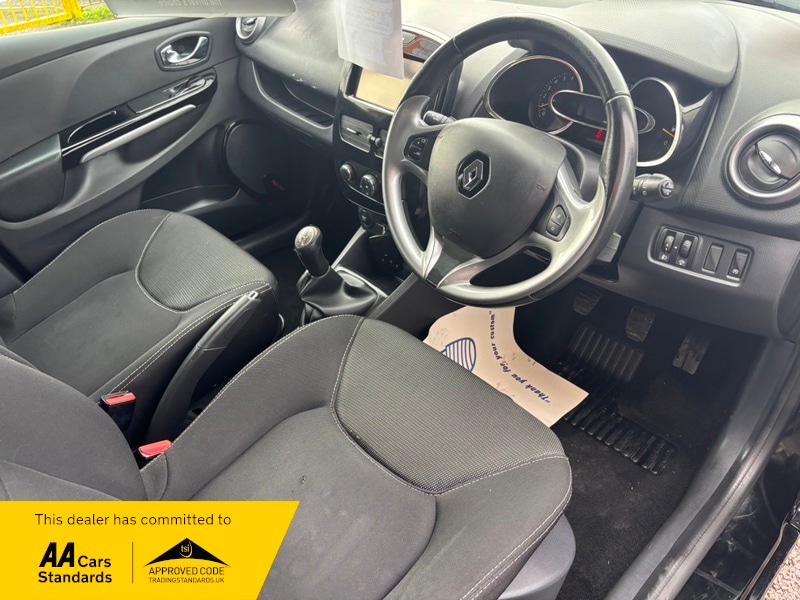 Used Renault Clio 2014 for sale - 76547390: Photo 14