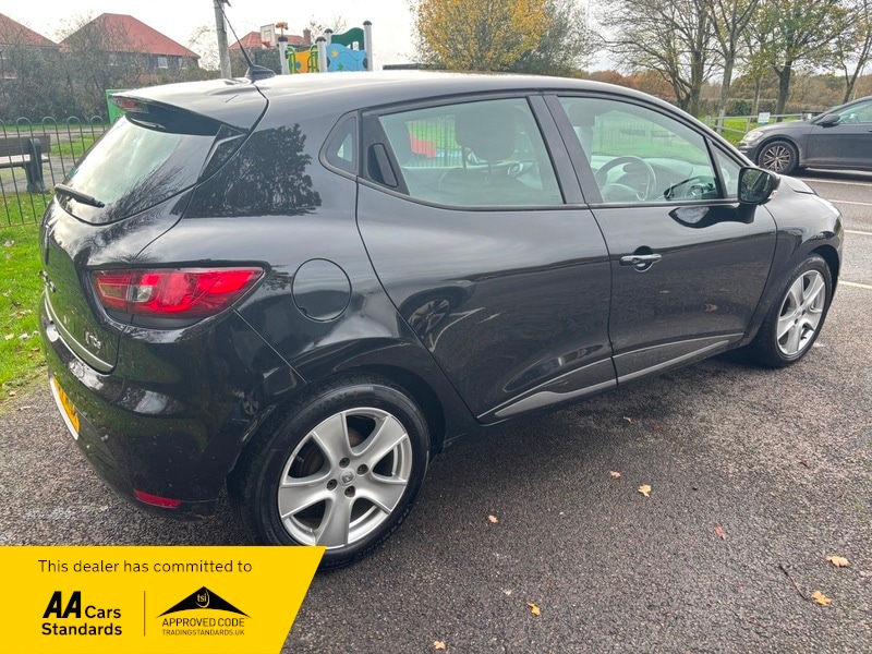 Used Renault Clio 2014 for sale - 76547390: Photo 4