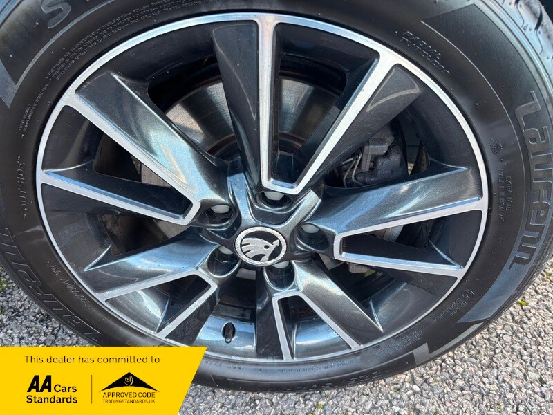 Used Skoda Yeti 2015 for sale - 77356946: Photo 11