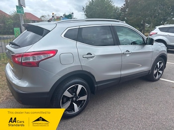 Used Nissan Qashqai 2016 for sale - 75704373: Photo