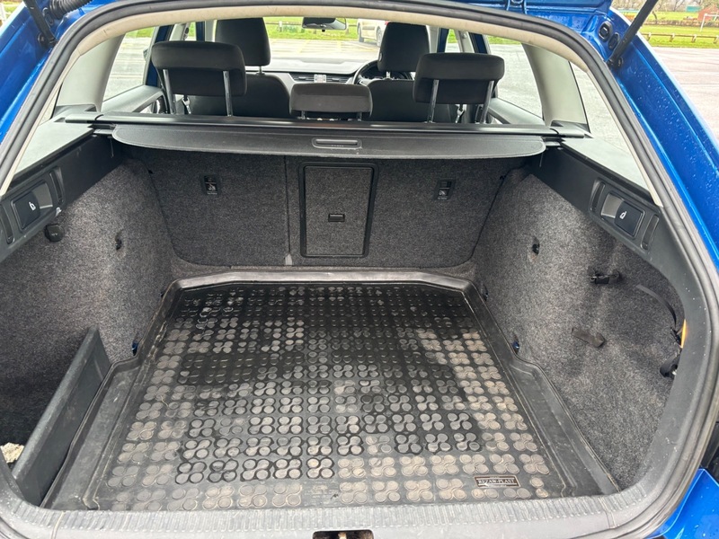 Used Skoda Octavia 2015 for sale - 77609604: Photo 14