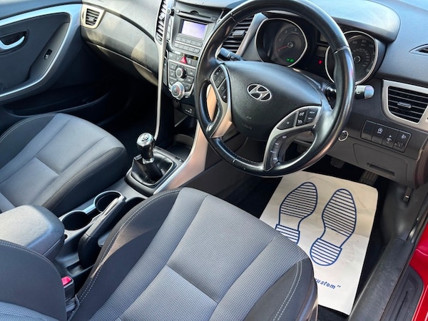 Used Hyundai i30 2015 for sale - 76173517: Photo 13