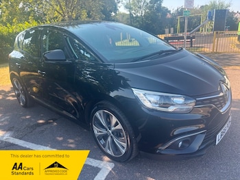 Used Renault Scenic 2016 for sale - 79155986: Photo