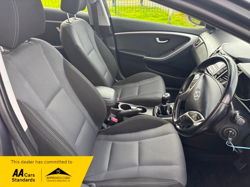 Used Hyundai i30 2015 for sale - 77572465: Photo 10