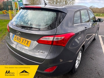 Used Hyundai i30 2015 for sale - 77572465: Photo