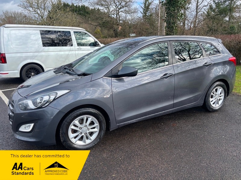Used Hyundai i30 2015 for sale - 77572465: Photo 7