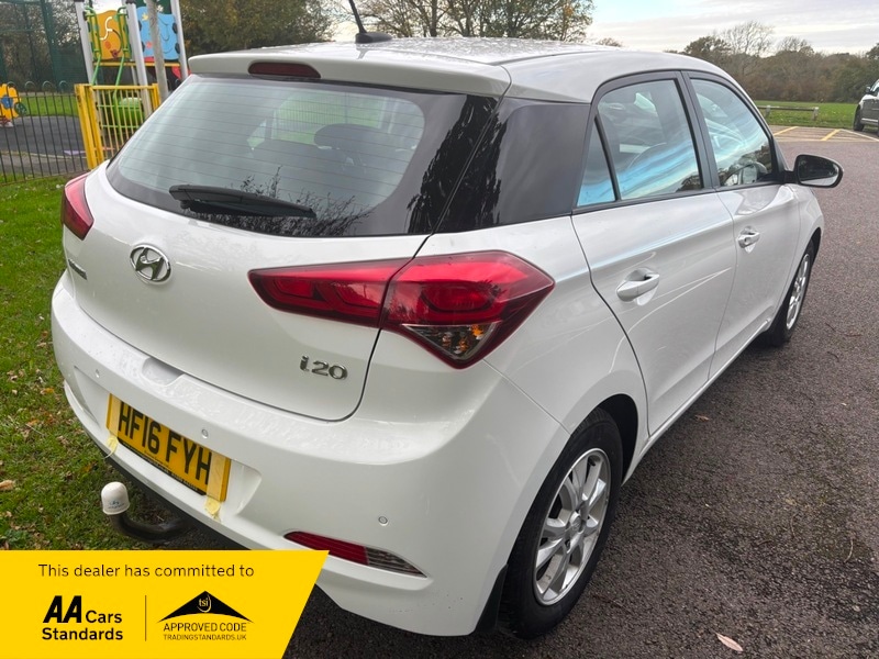 Used Hyundai i20 2016 for sale - 76482670: Photo 5