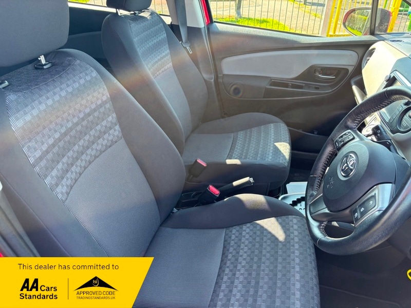 Used Toyota Yaris 2017 for sale - 77968109: Photo 13