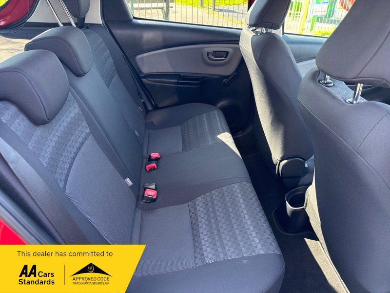 Used Toyota Yaris 2017 for sale - 77968109: Photo 15