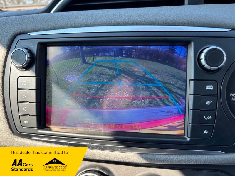 Used Toyota Yaris 2017 for sale - 77968109: Photo 16