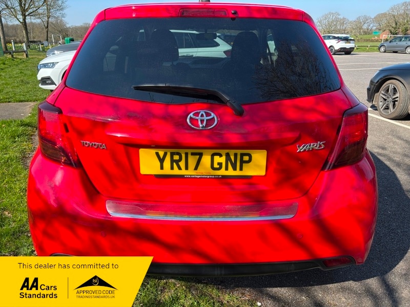 Used Toyota Yaris 2017 for sale - 77968109: Photo 6