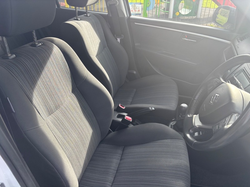 Used Suzuki Swift 2015 for sale - 76133073: Photo 11