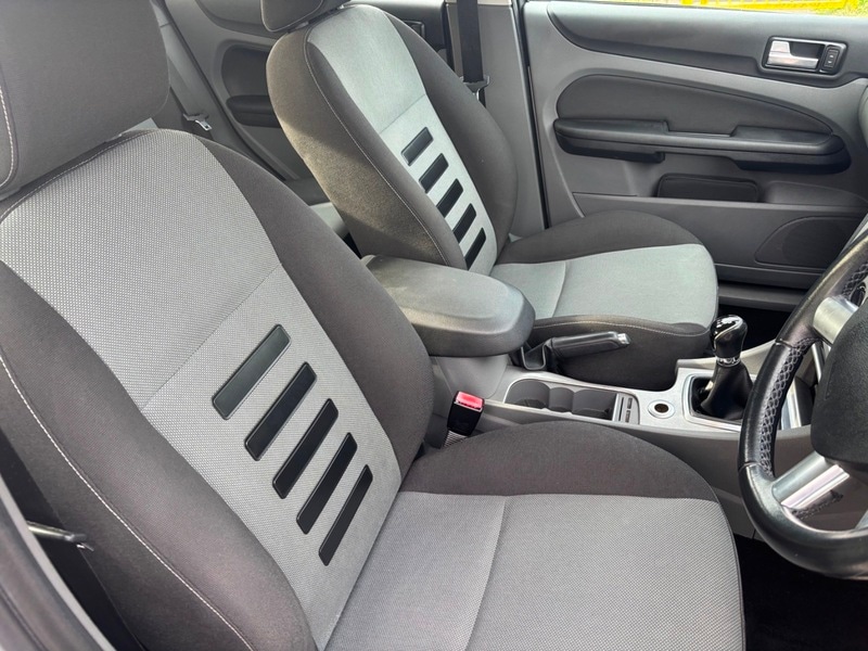 Used Ford Focus 2008 for sale - 78201391: Photo 12