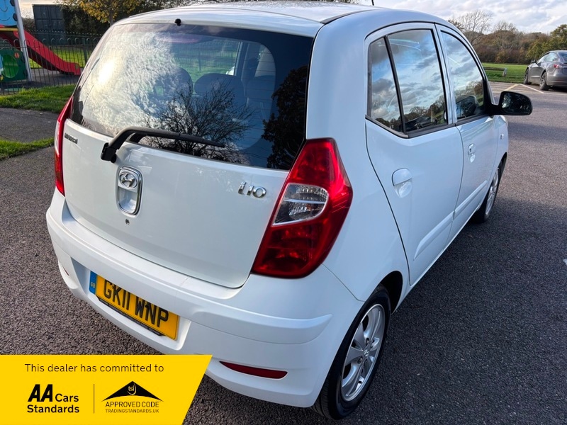 Used Hyundai i10 2011 for sale - 76570773: Photo 5