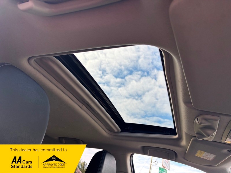 Used Mitsubishi Outlander 2015 for sale - 76699048: Photo 12