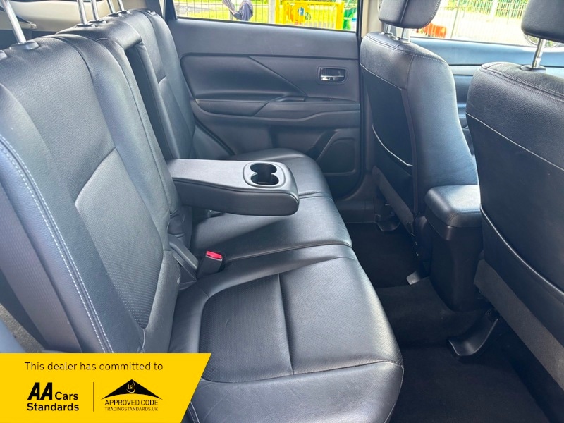 Used Mitsubishi Outlander 2015 for sale - 76699048: Photo 14