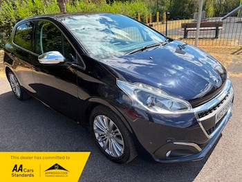 Used Peugeot 208 2016 for sale - 79450664: Photo