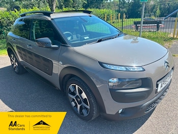 Used Citroen C4 Cactus 2015 for sale - 79032819: Photo