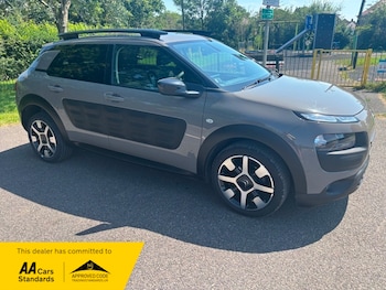 Used Citroen C4 Cactus 2015 for sale - 79032819: Photo