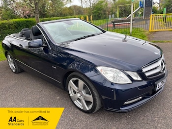 Used Mercedes-Benz E Class 2012 for sale - 78257525: Photo