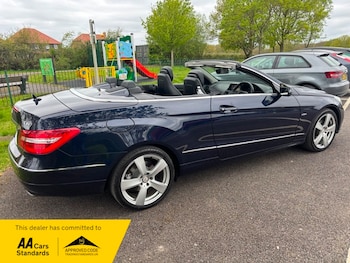 Used Mercedes-Benz E Class 2012 for sale - 78257525: Photo