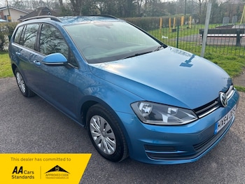 Used Volkswagen Golf 2014 for sale - 77990305: Photo