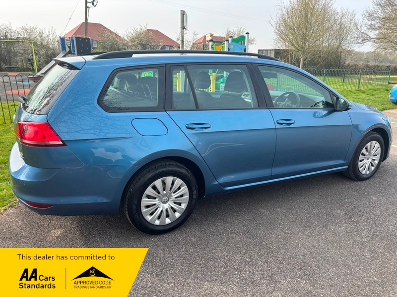 Used Volkswagen Golf 2014 for sale - 77990305: Photo 4