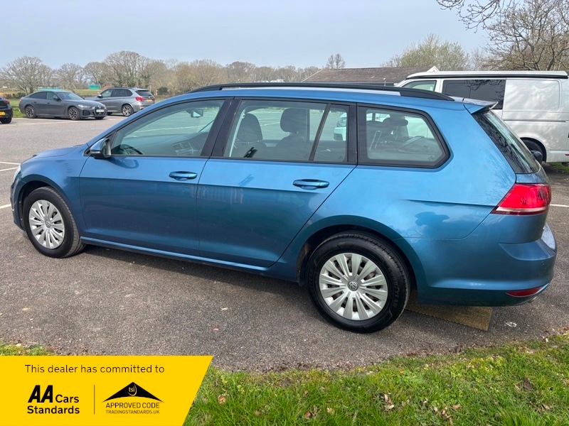 Used Volkswagen Golf 2014 for sale - 77990305: Photo 8