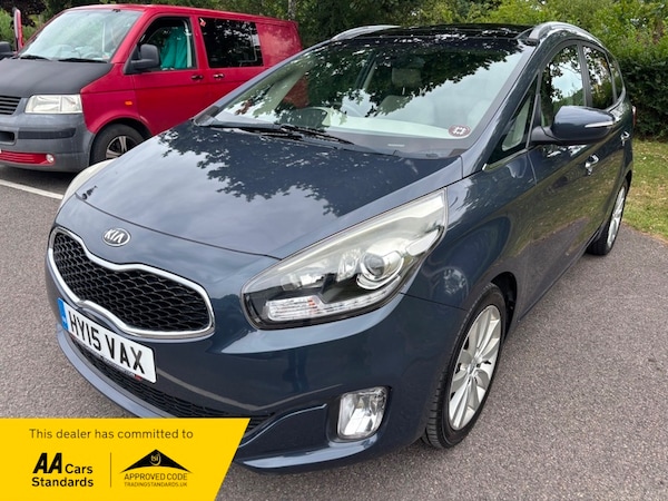 Used Kia Carens 2015 for sale - 75360024: Photo 10
