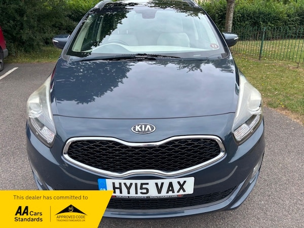 Used Kia Carens 2015 for sale - 75360024: Photo 11