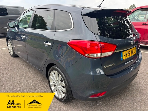 Used Kia Carens 2015 for sale - 75360024: Photo 7