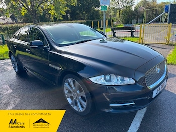 Used Jaguar XJ 2011 for sale - 75924409: Photo