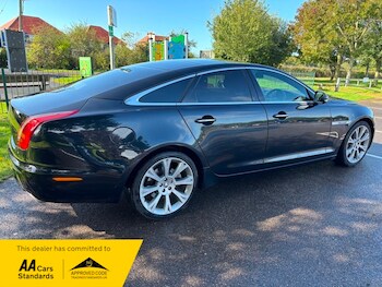 Used Jaguar XJ 2011 for sale - 75924409: Photo