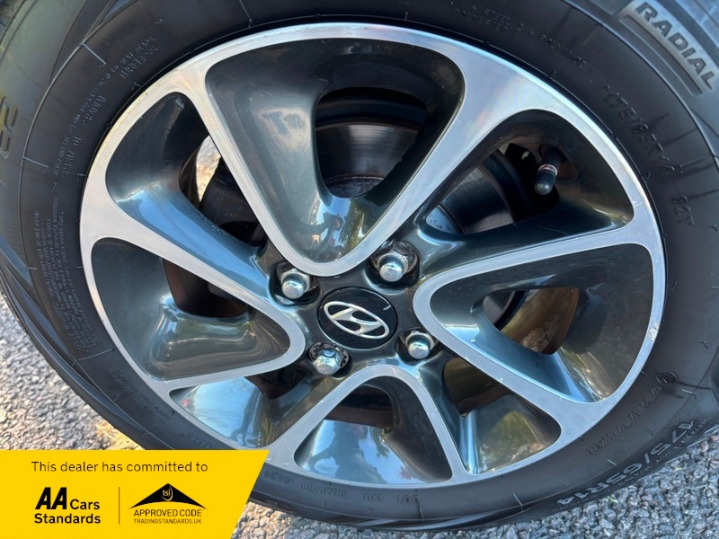 Used Hyundai i10 2017 for sale - 76224166: Photo 12