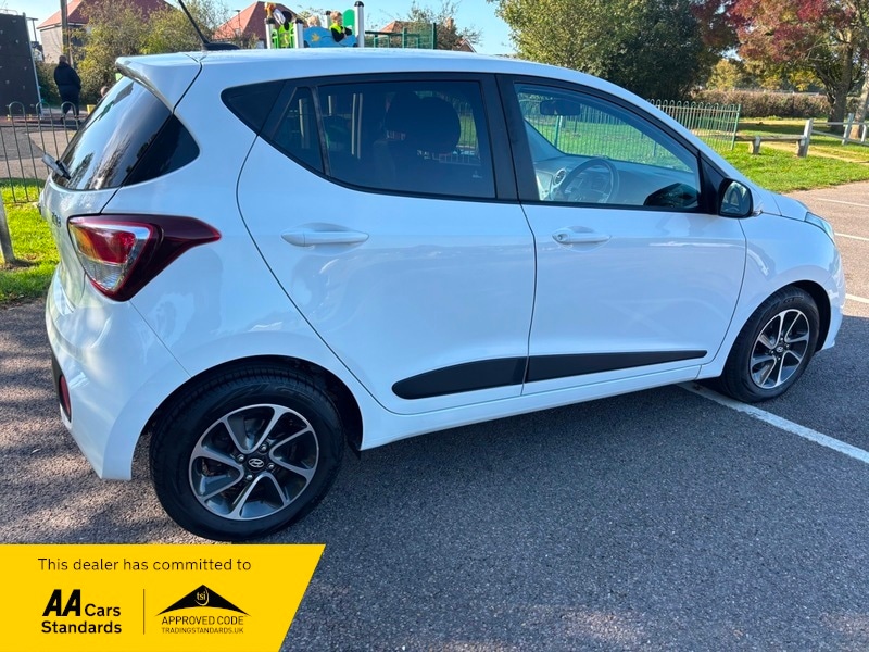 Used Hyundai i10 2017 for sale - 76224166: Photo 4