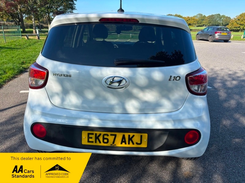 Used Hyundai i10 2017 for sale - 76224166: Photo 6