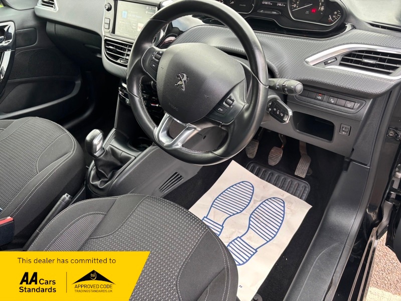 Used Peugeot 208 2018 for sale - 77805660: Photo 14