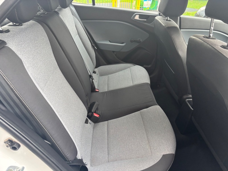 Used Hyundai i20 2015 for sale - 76497066: Photo 15