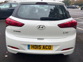 Used Hyundai i20 2015 for sale - 76497066: Photo