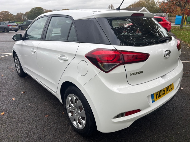 Used Hyundai i20 2015 for sale - 76497066: Photo 9